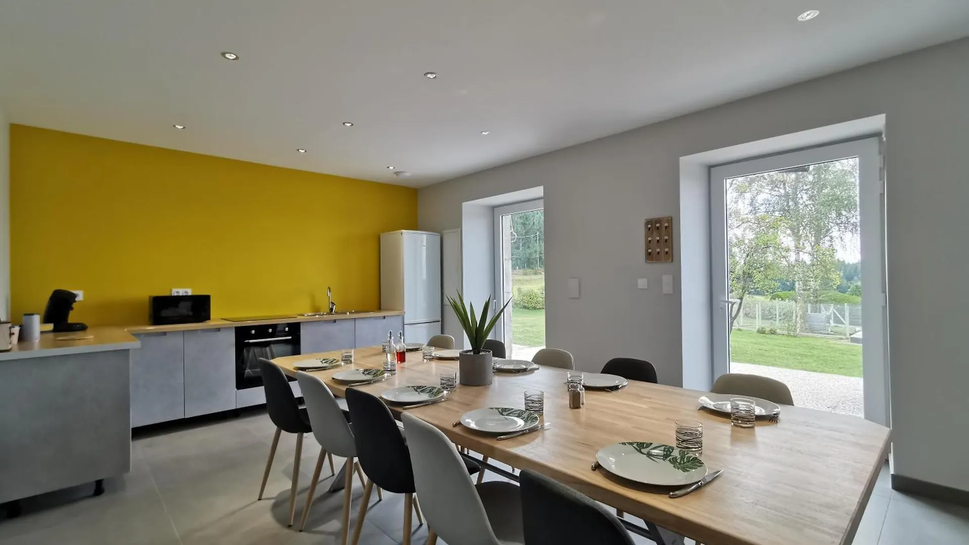 Gasthof Hotel La Bonne Adresse Sainte-Sigolene Frankreich